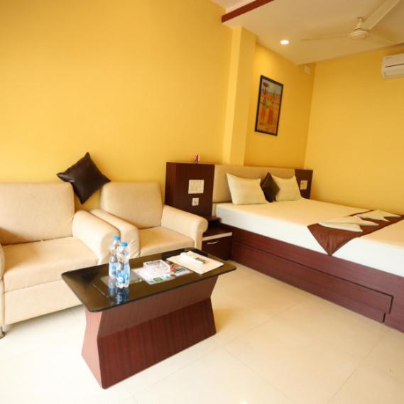 Golden View Resort And Restaurant Tajpur Esterno foto